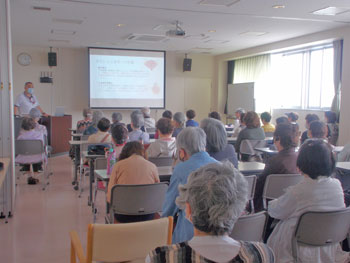 地域交流会の様子